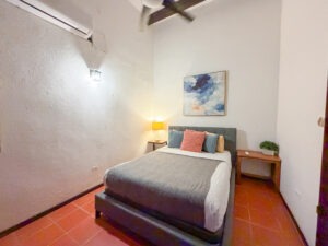 65 Fortaleza Apt 6